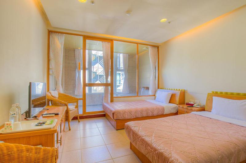 Crystal Hotel ريناي المظهر الخارجي الصورة