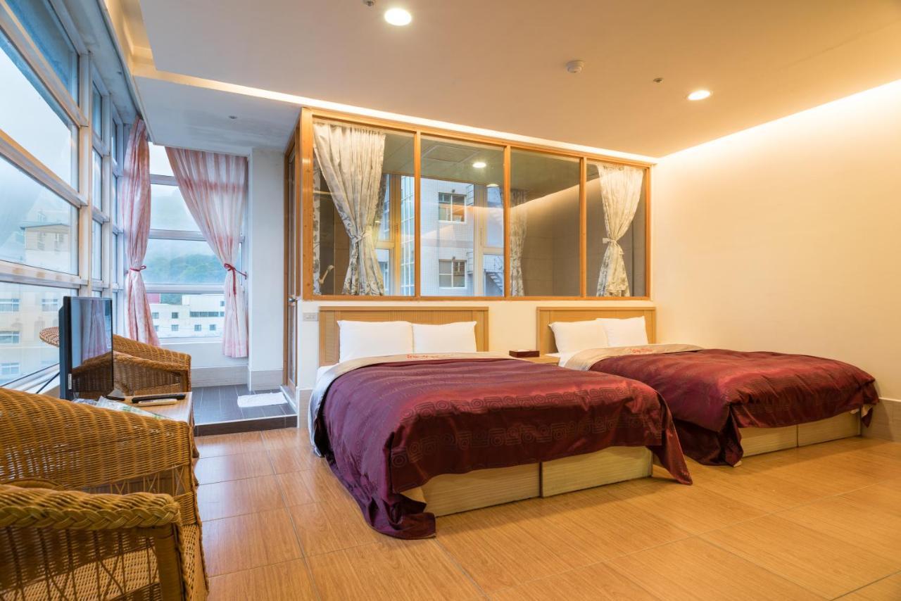 Crystal Hotel ريناي المظهر الخارجي الصورة