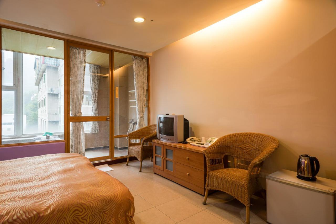 Crystal Hotel ريناي المظهر الخارجي الصورة